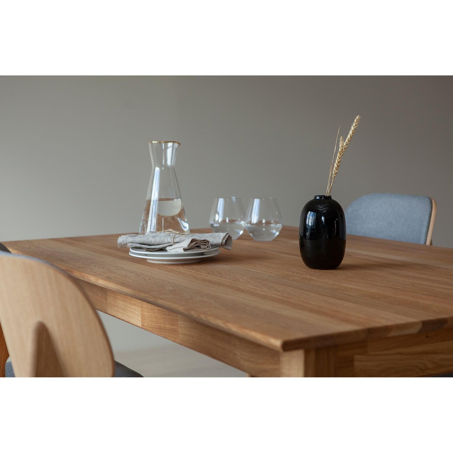 Frida ruokapöytä öljytty tammi 90x140 - 180cm