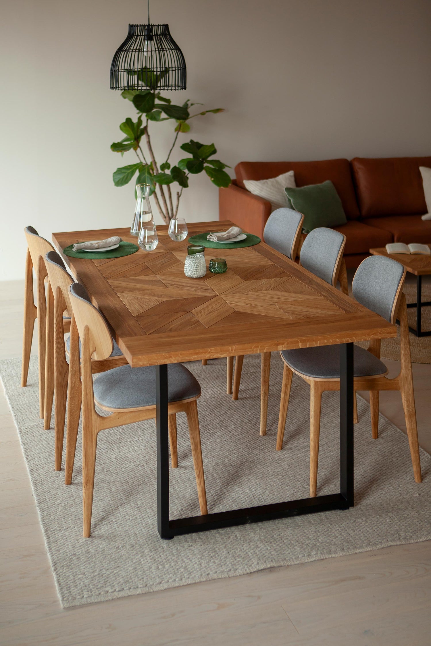 Starburst ruokapöytä 200x100cm