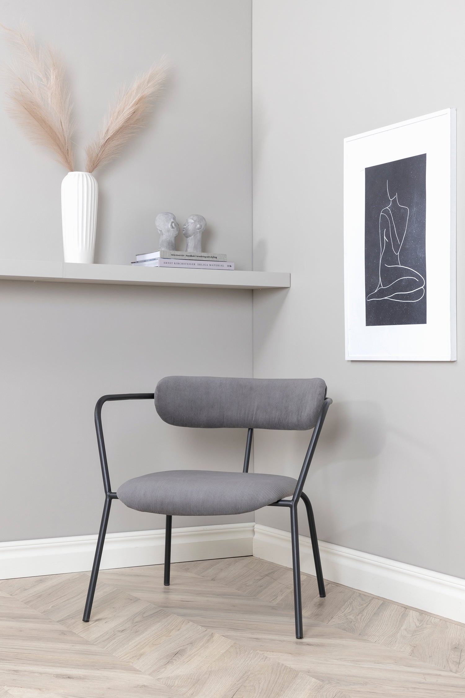 Duffy lounge-nojatuoli harmaa