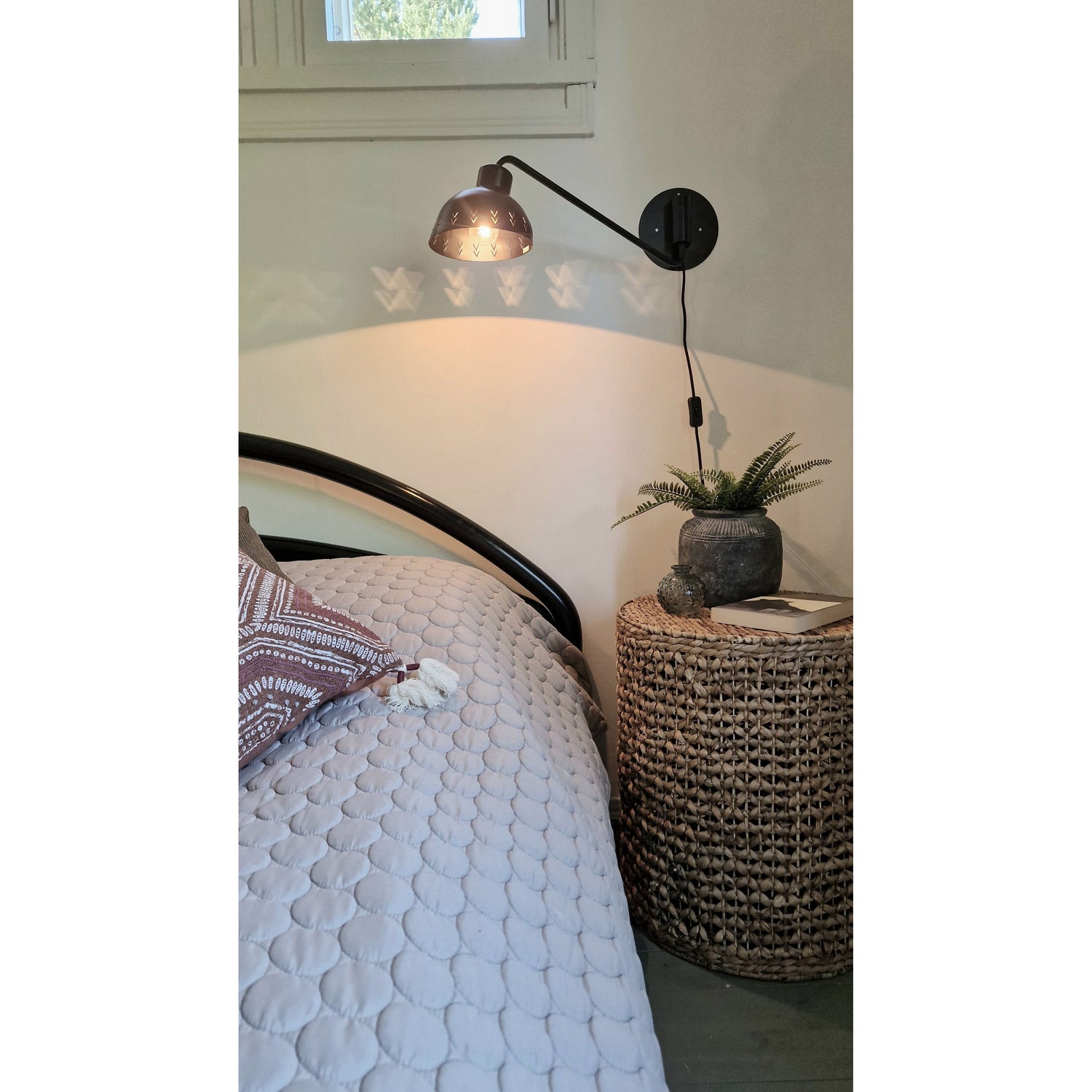 Vilja seinävalaisin