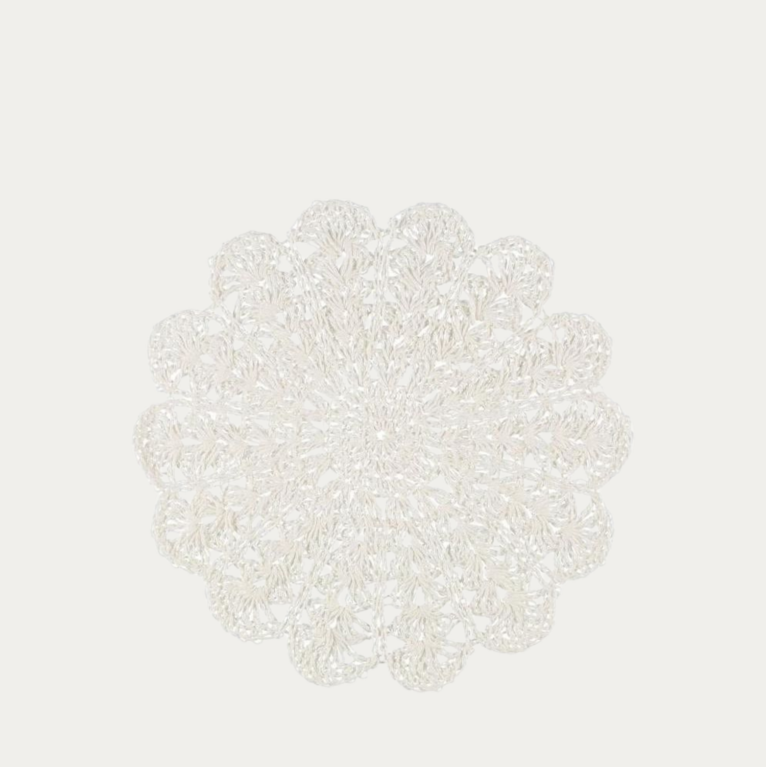 Fanni K Tabletti Tinja valkoinen