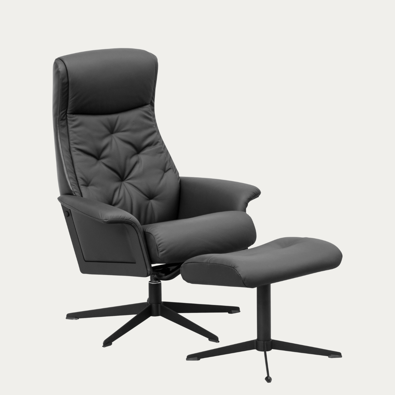 King tv-tuoli + rahi musta