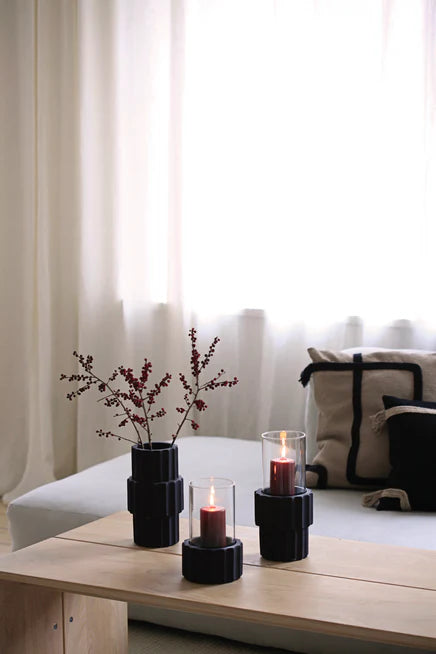 Eightmood Nutchess lyhty musta