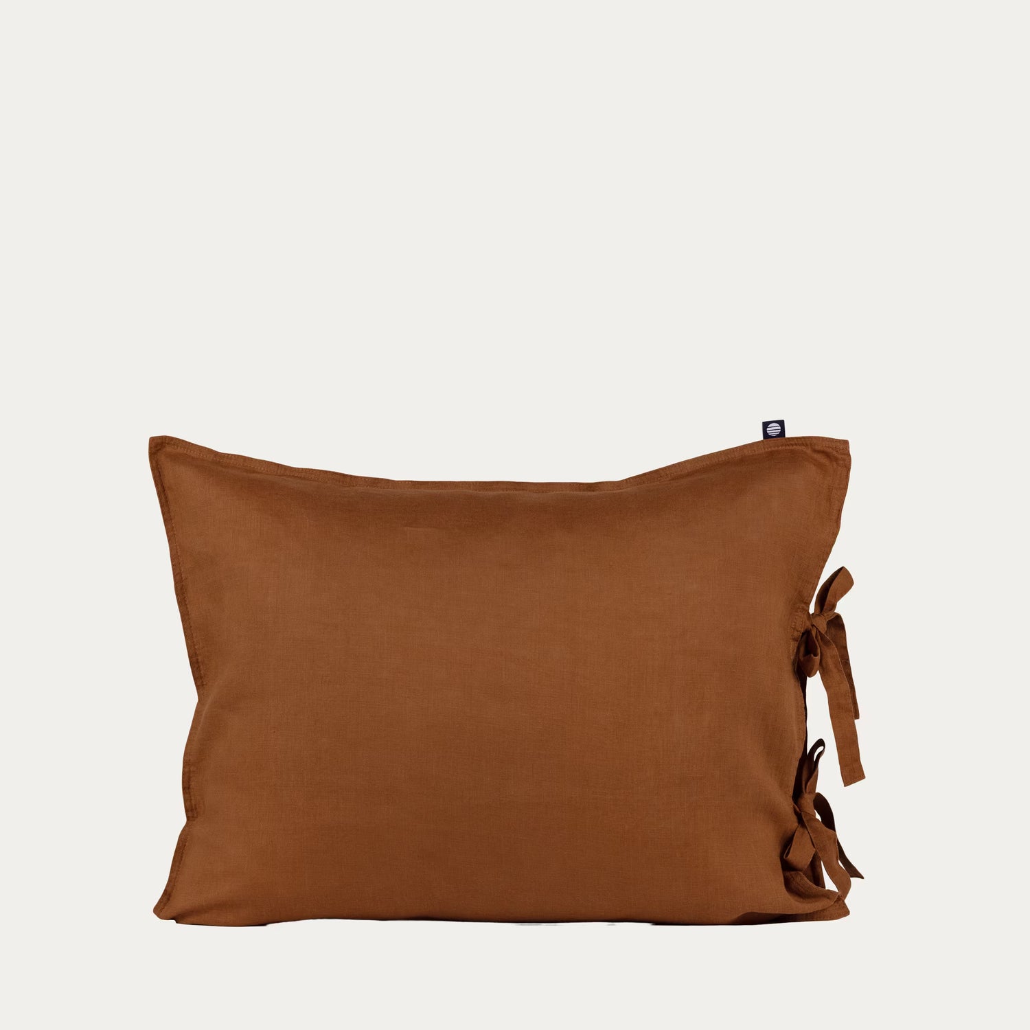 Familon pellava tyynyliina