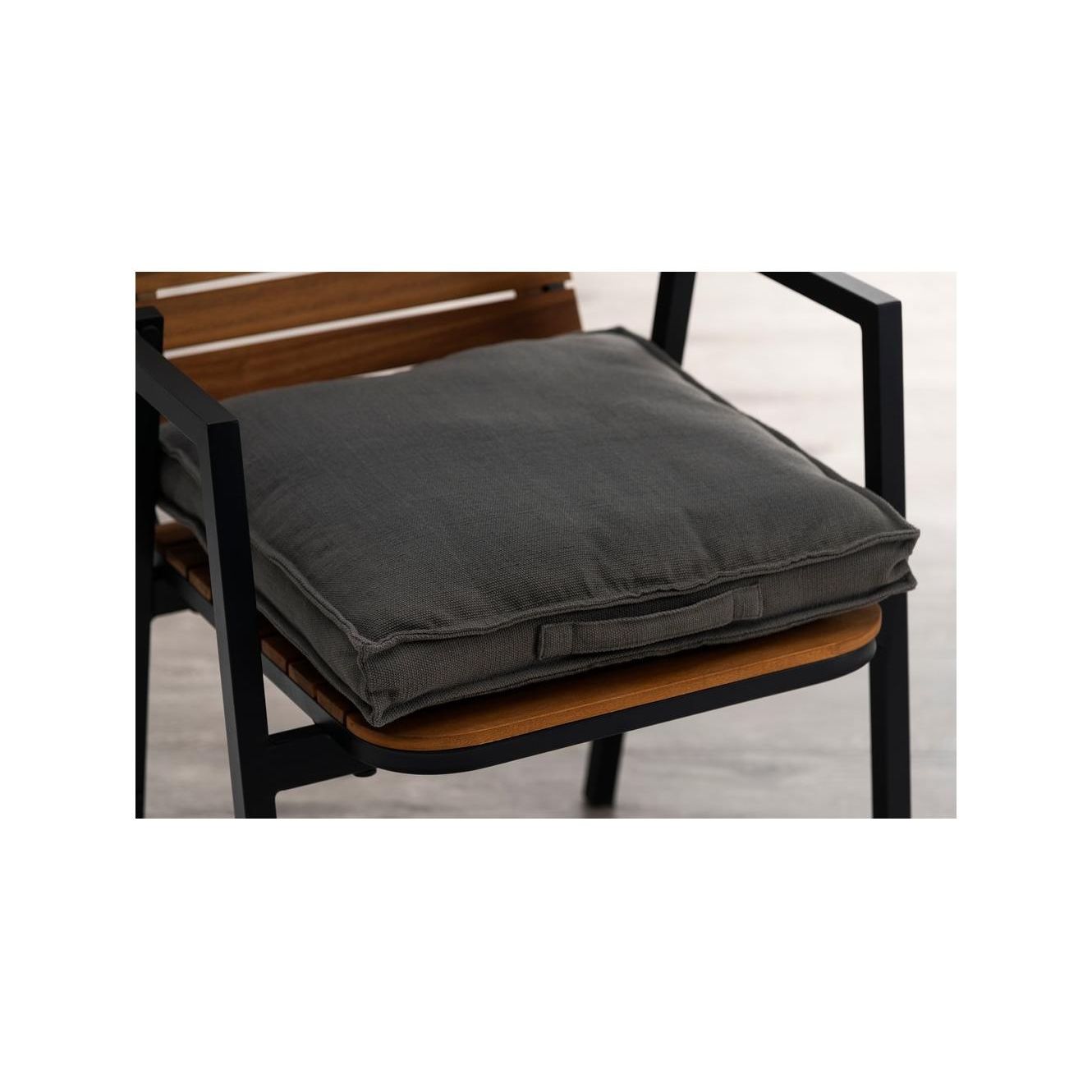 Fanni K Istuintyyny Porvoo