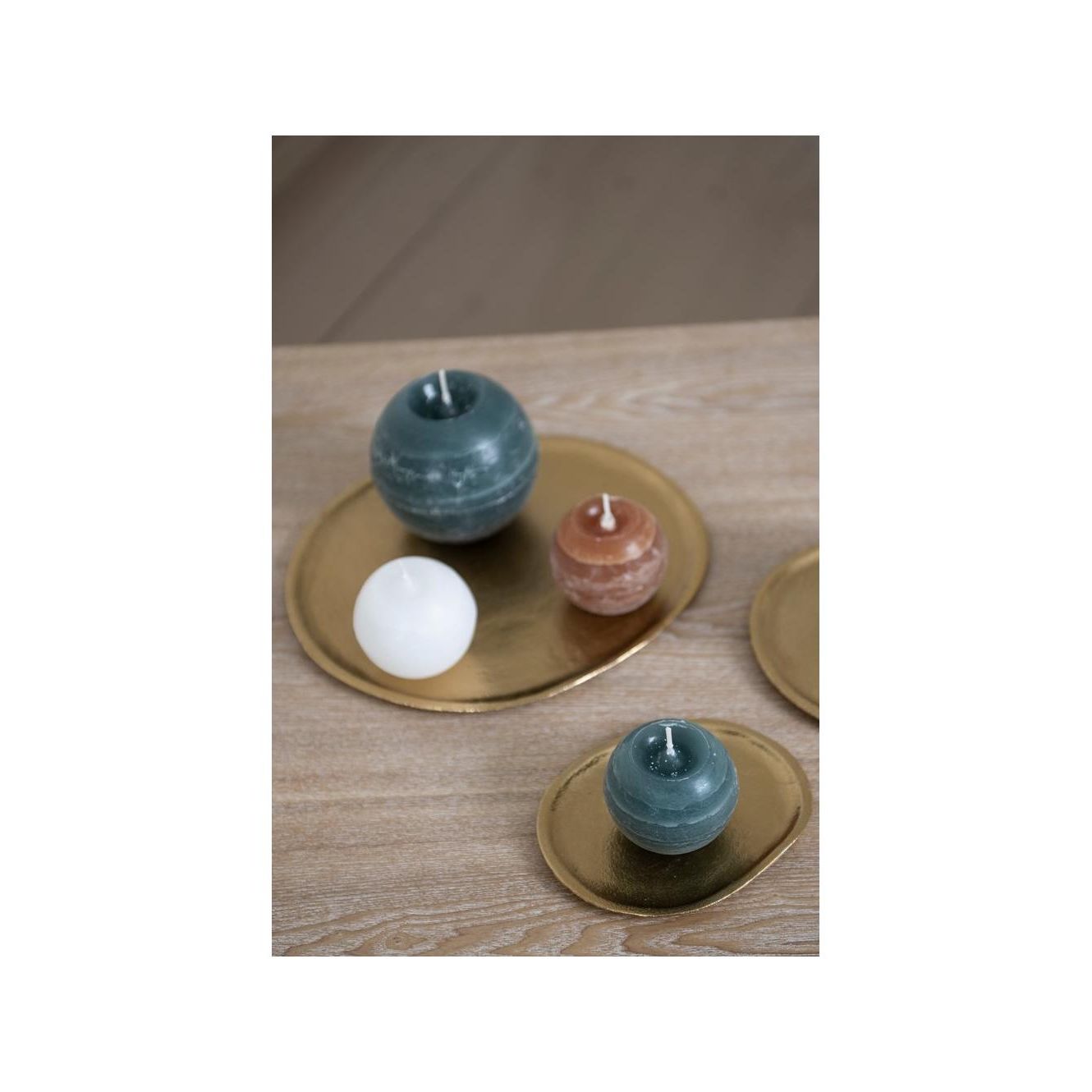 Fanni K Kynttilänalunen Luoto