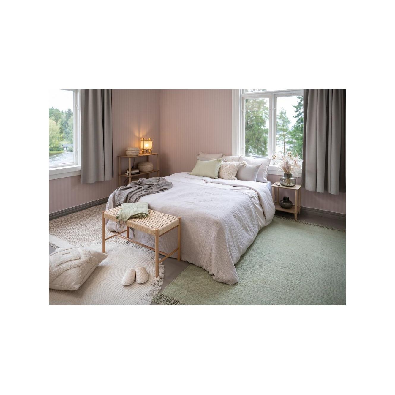 Fanni K Päiväpeite Usva