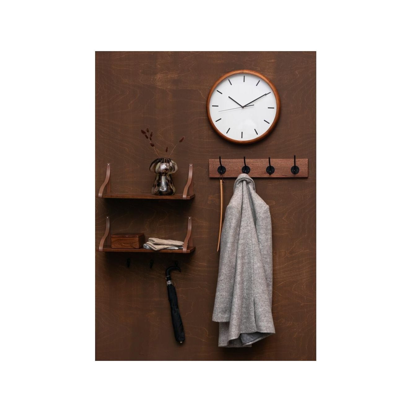 Fanni K Seinäkello Kaste 40 cm ruskea