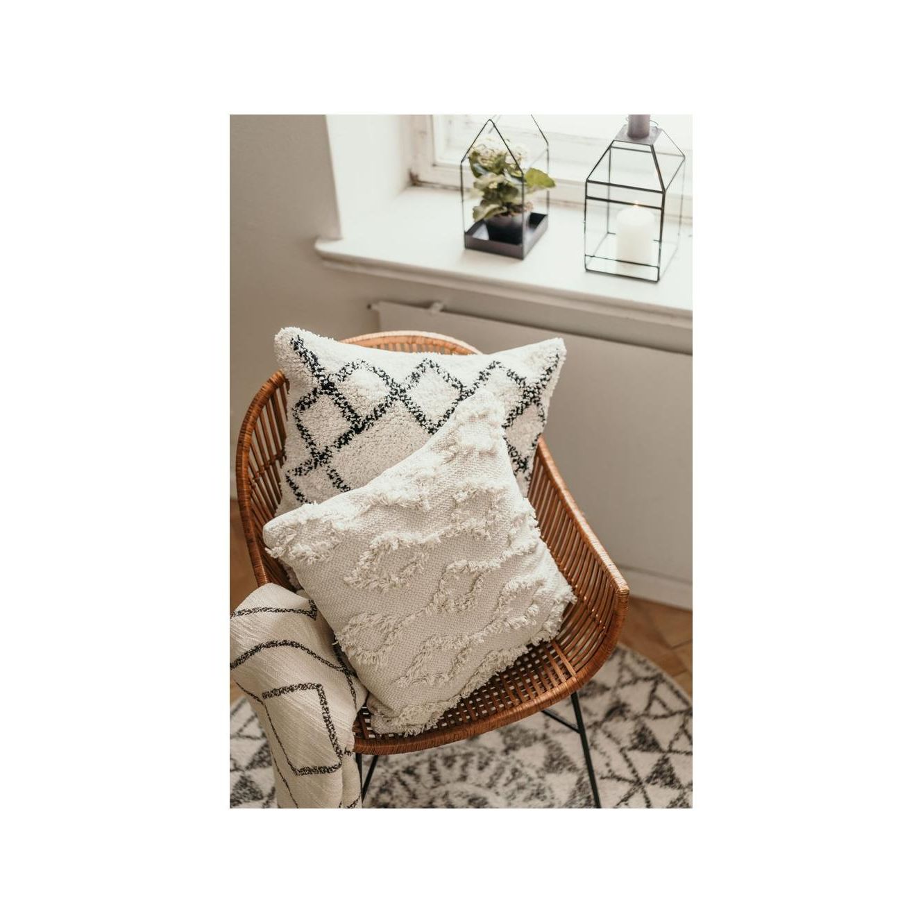 Fanni K Koristetyyny Tunturi 45x45 cm luonnonvalkoinen