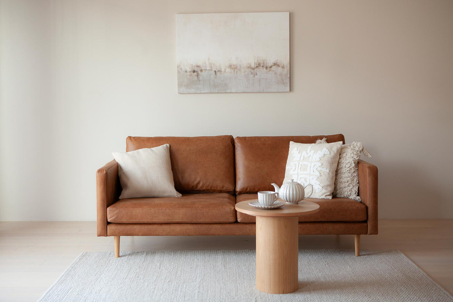 Scandic Collection Copenhagen 3-istuttava, bonded konjakki-3-istuttava sohva-Scandic collection-Ryhdikäs-Tukeva-Skandinaavinen-Finlandia Living