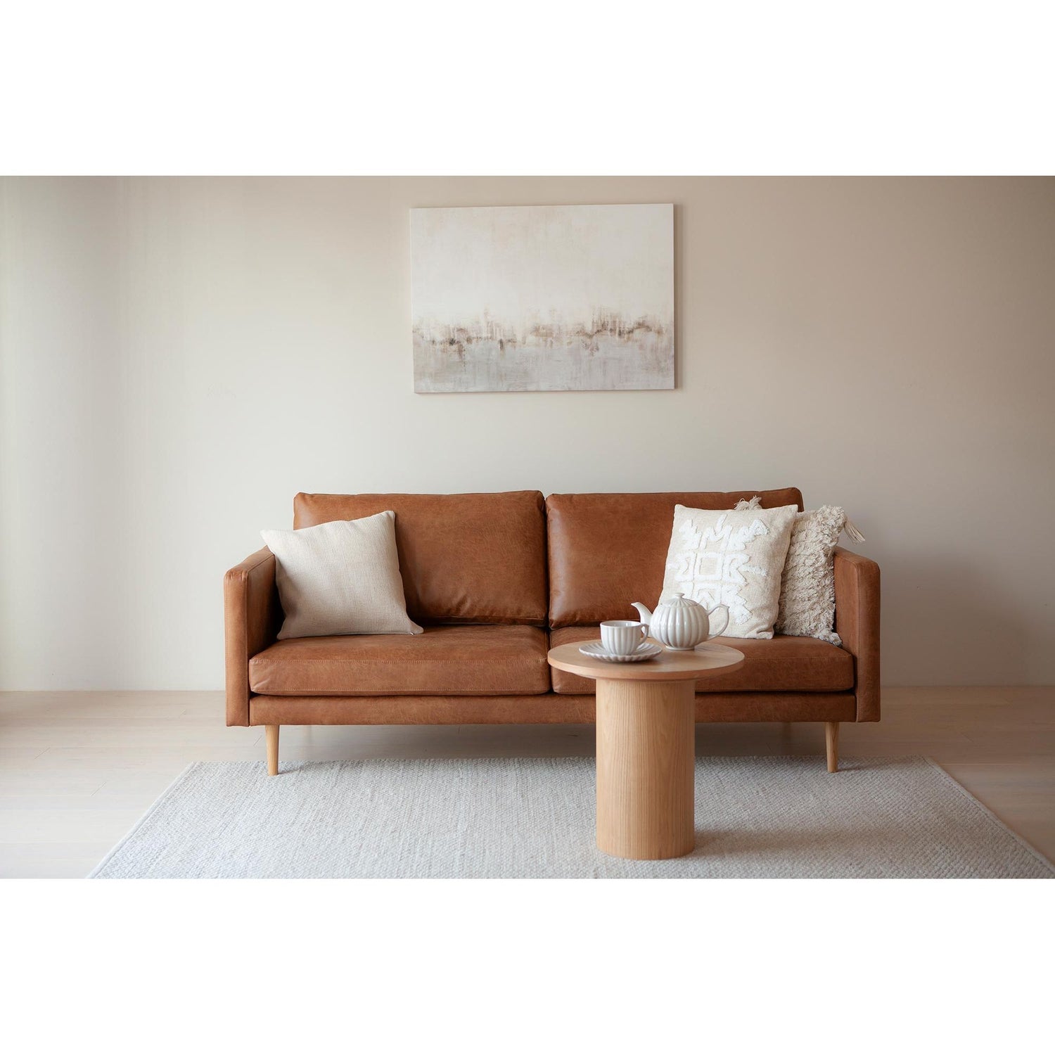 Scandic Collection Copenhagen 3-istuttava, bonded konjakki-3-istuttava sohva-Scandic collection-Ryhdikäs-Tukeva-Skandinaavinen-Finlandia Living