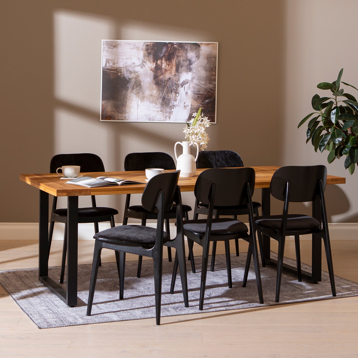 Starburst ruokaryhmä 1 + 6 Starburst saarnituolia