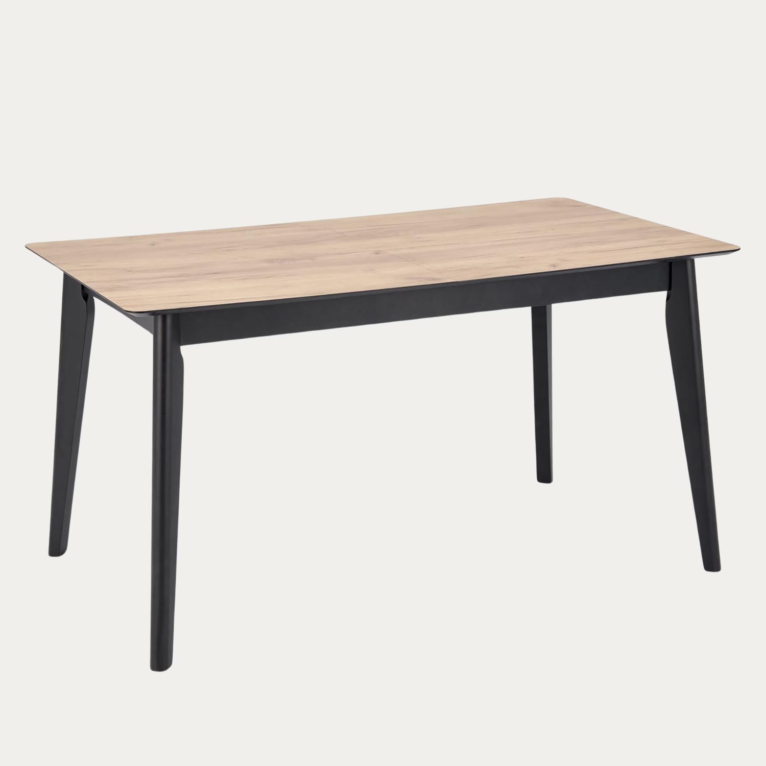 Arvo ruokapöytä jatkettava